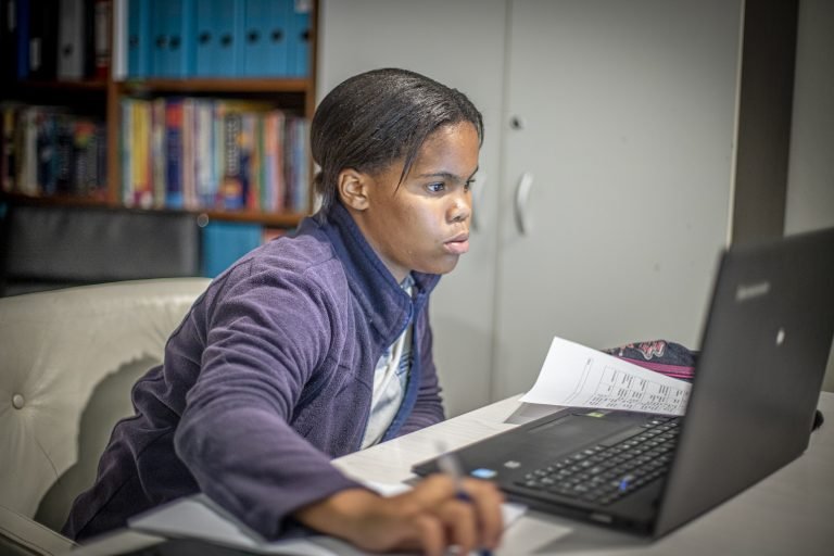 Vermittlung von Computerkenntnissen